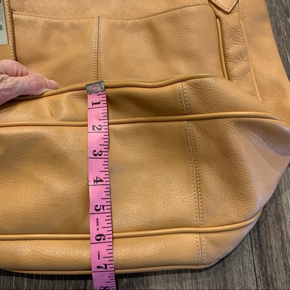 Sophia Caperelli Leather Shoulder Bag Purse - Picture 5 of 15